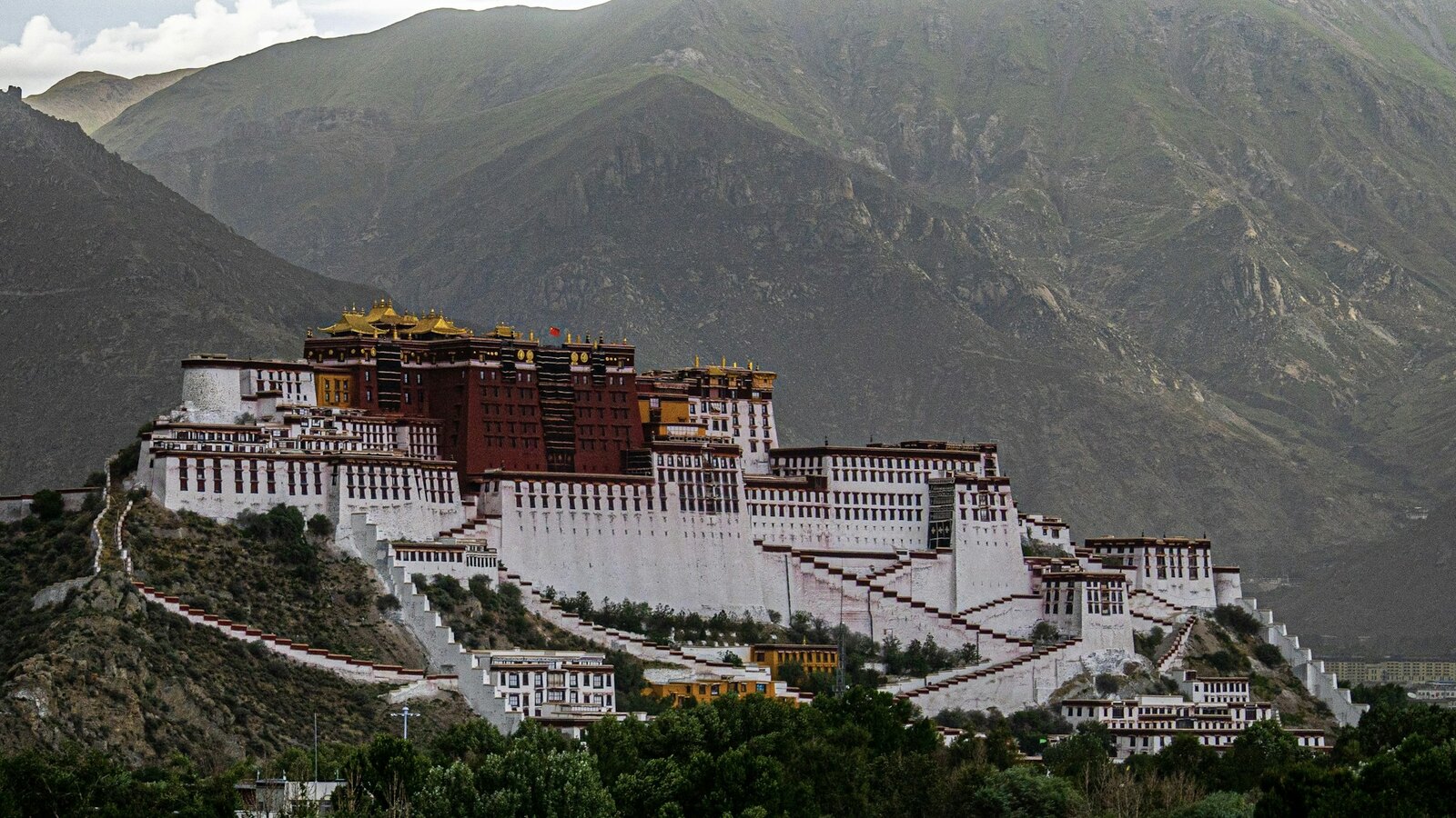 Kathmandu to Lhasa Tibet Overland Tour